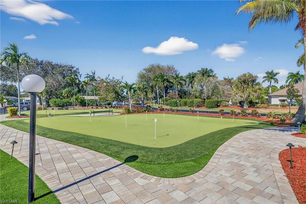 3131 Crystal Lake Dr, Naples, FL 34120 Photo