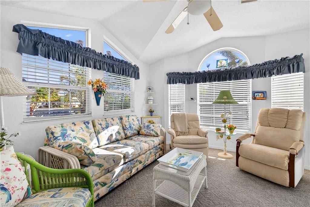 3131 Crystal Lake Dr, Naples, FL 34120 Photo
