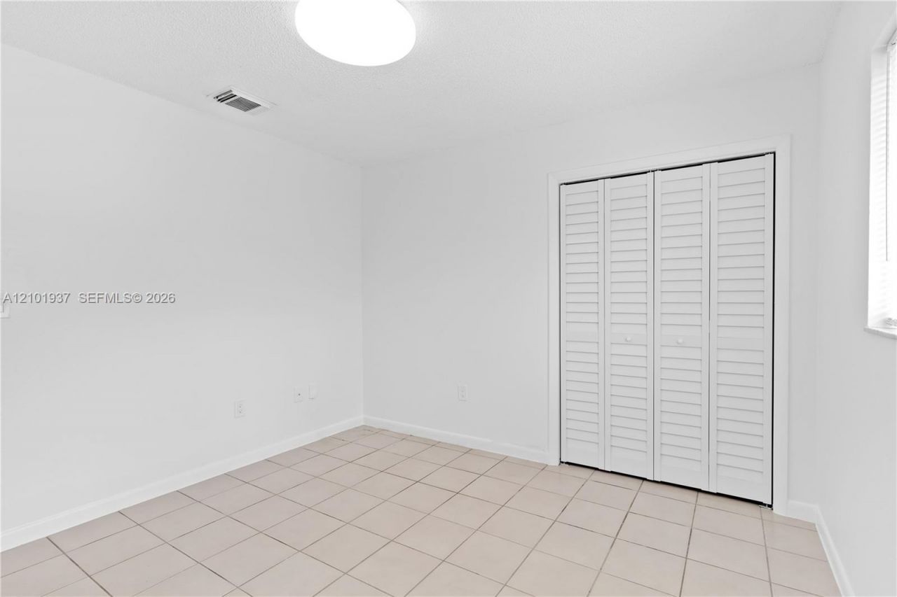 911 SW 79th Ave , Miami, FL 33144 Photo