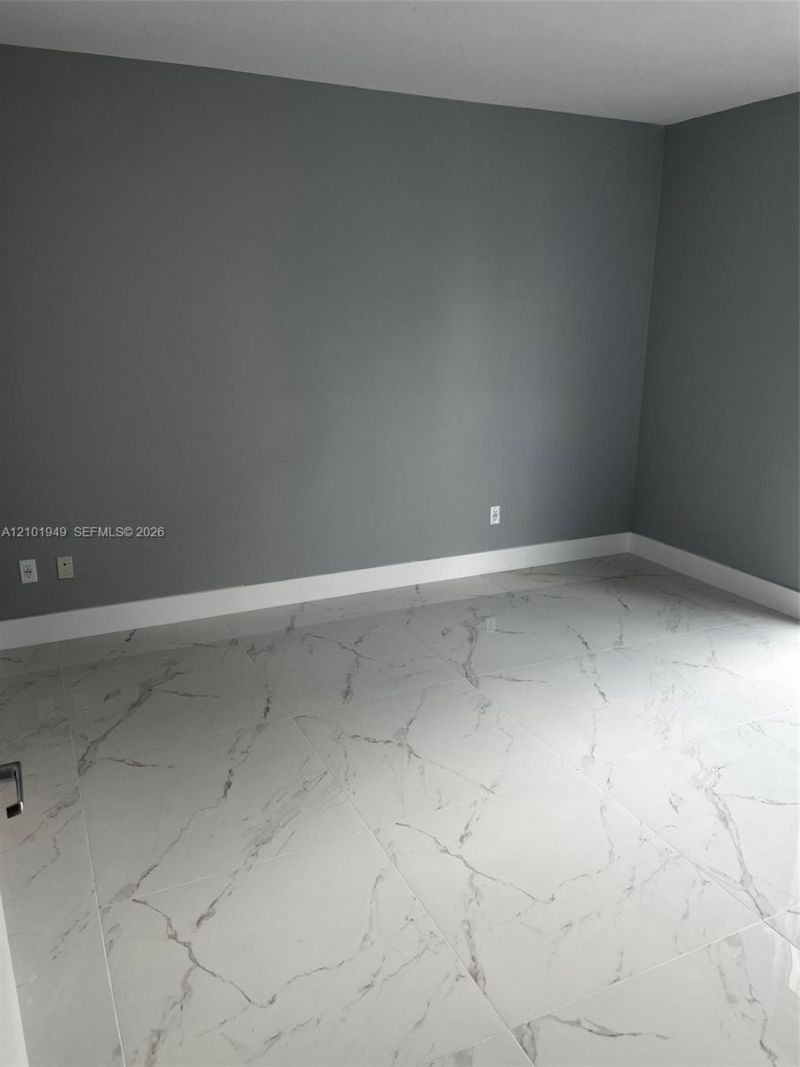335 S Biscayne Blvd , Unit 3500, Miami, FL 33131 Photo