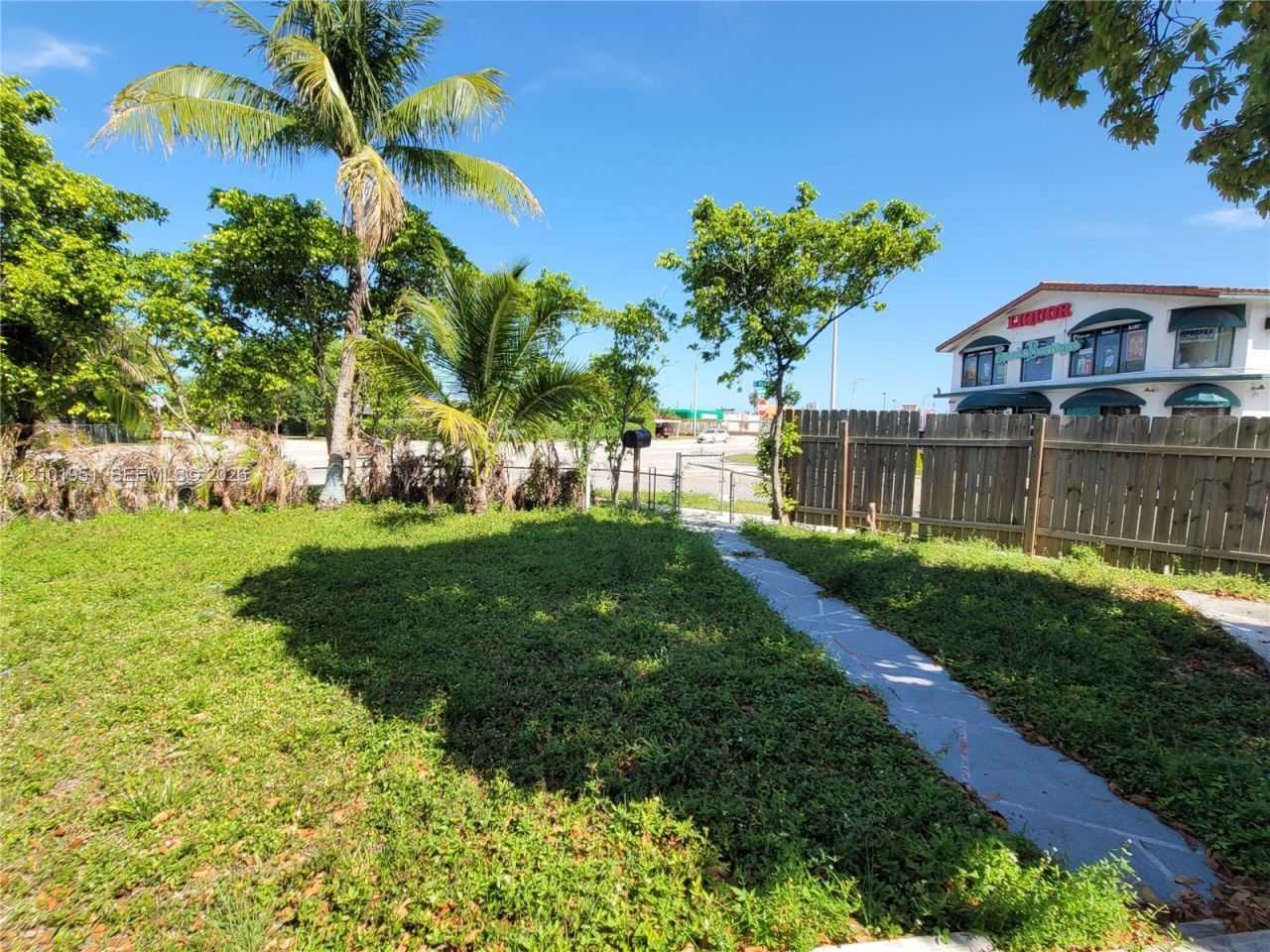1120 E Le Jeune Road , Hialeah, FL 33010 Photo