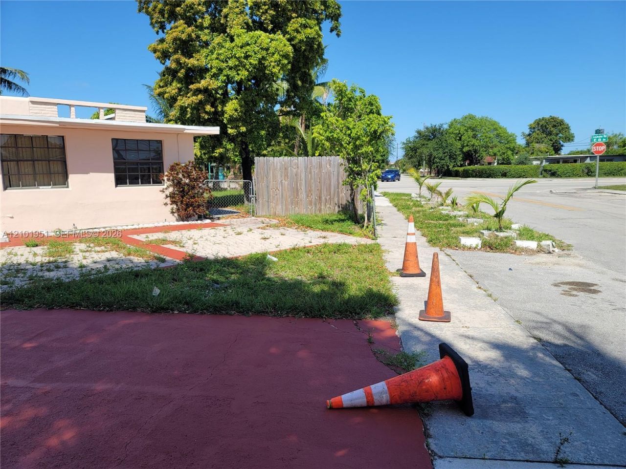 1120 E Le Jeune Road , Hialeah, FL 33010 Photo