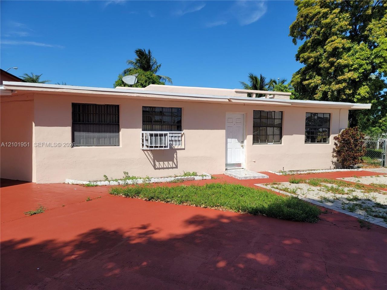 1120 E Le Jeune Road , Hialeah, FL 33010 Photo