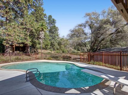 935 Whispering Pines Rd, Colfax, CA 95713 Photo