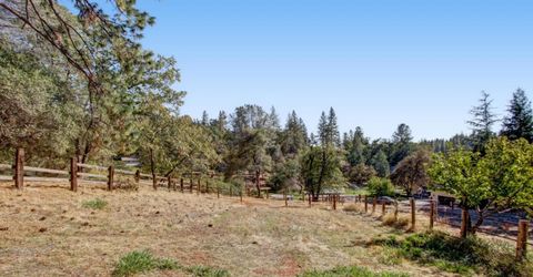 935 Whispering Pines Rd, Colfax, CA 95713 Photo