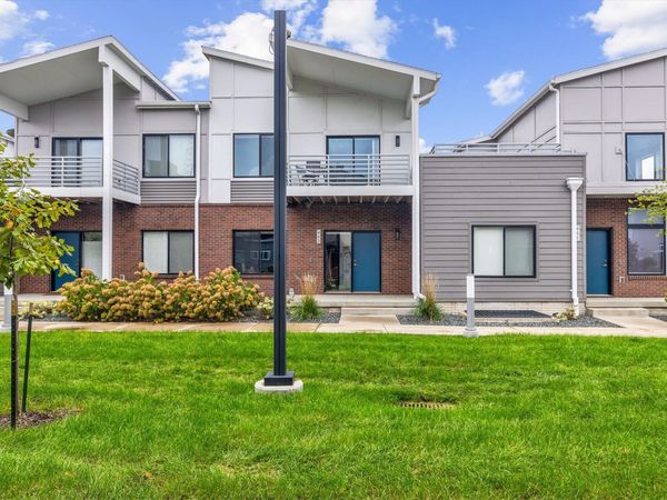 463 SW 12th Street, Des Moines, IA 50309