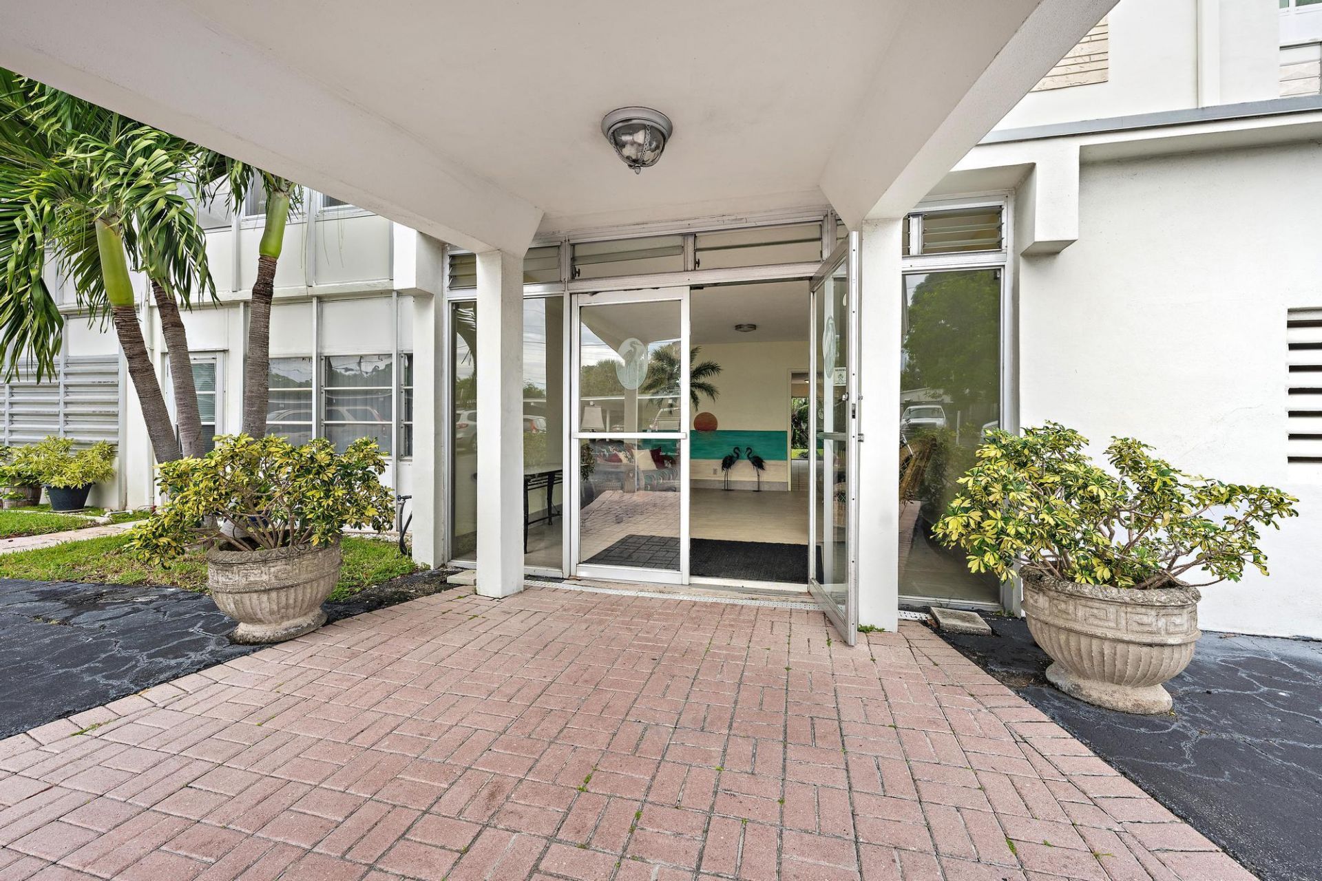 2381 Sunset Avenue, Unit 306, Lake Worth Beach, FL 33461 Photo