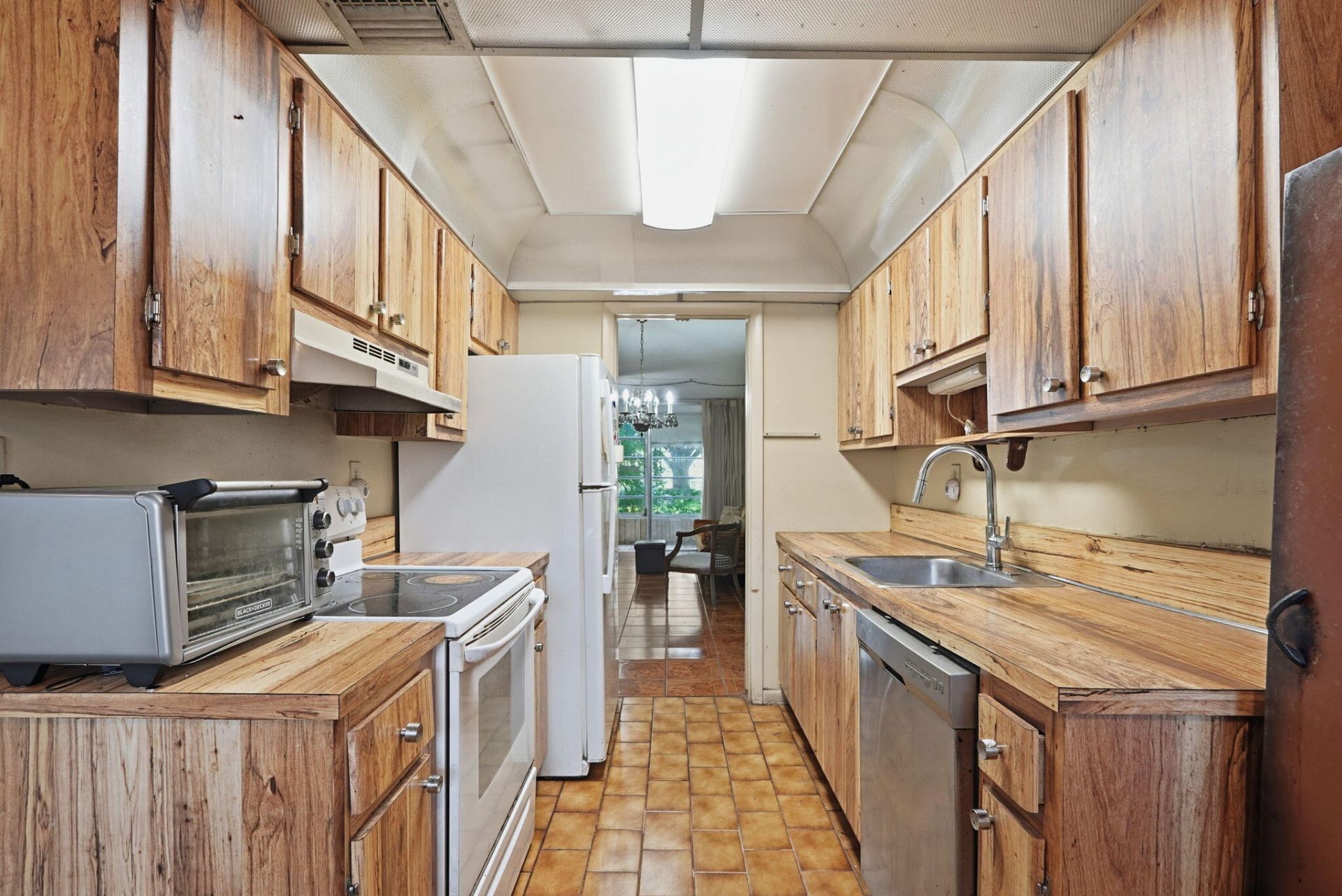 3000 NW 48th Terrace, Unit 130, Lauderdale Lakes, FL 33313 Photo