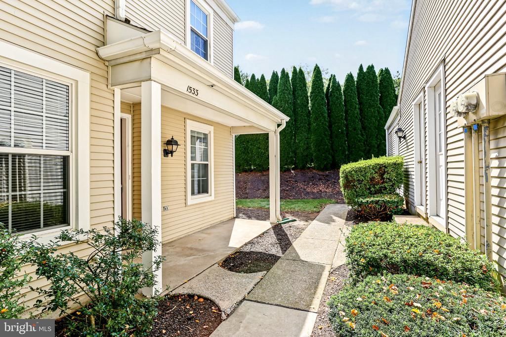 1533 Cambridge Court, Palmyra, PA 17078 Main Photo