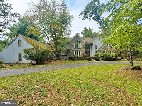 1271 FARM ROAD , BERWYN, PA 19312