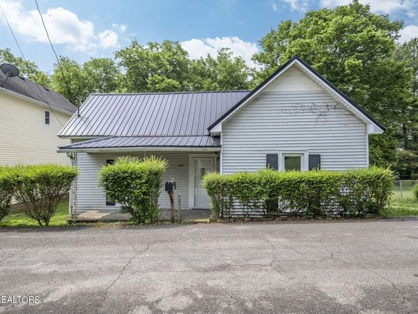 115 Union St, Mount Pleasant, TN 38474