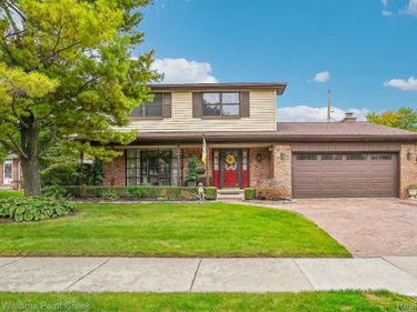 31225 Gay Street, Roseville, Mi 48066