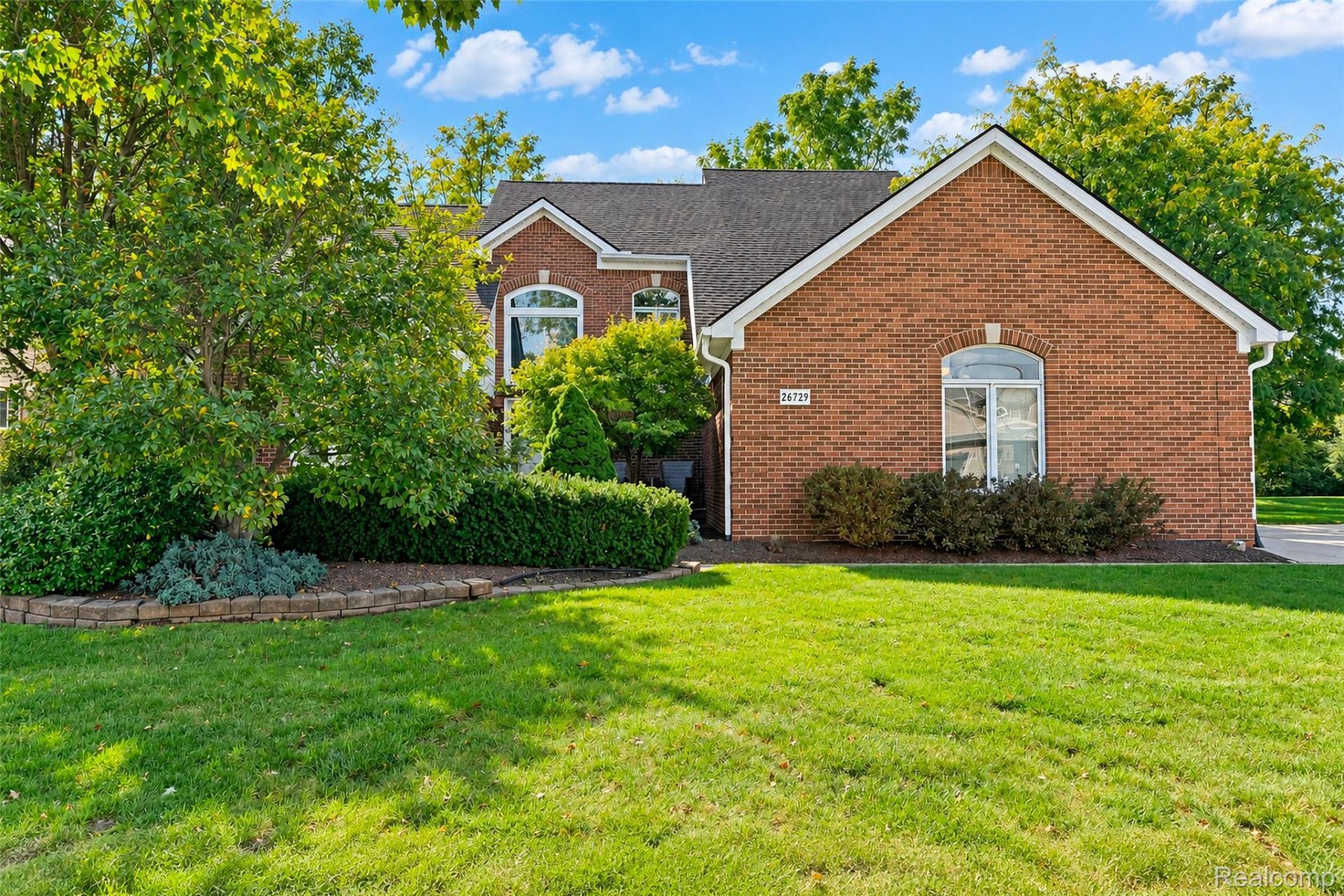 26729 Hawthorne Boulevard, Flat Rock, Mi 48134 Main Photo