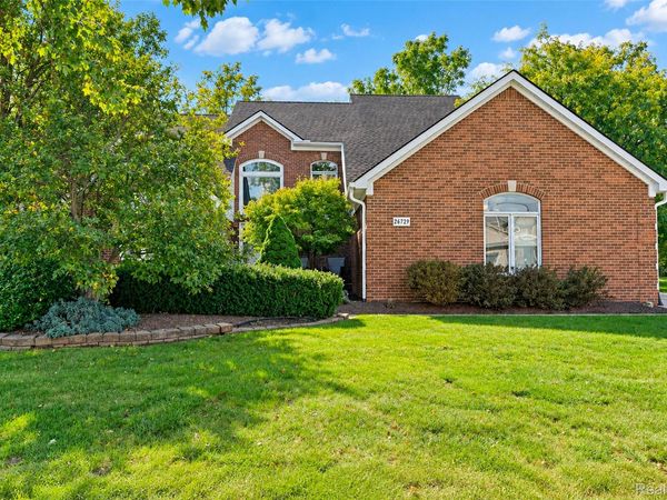 26729 Hawthorne Boulevard, Flat Rock, Mi 48134