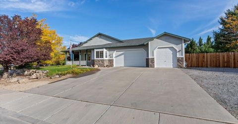 15 Caterpillar Court, Sparks, NV 89441 Photo