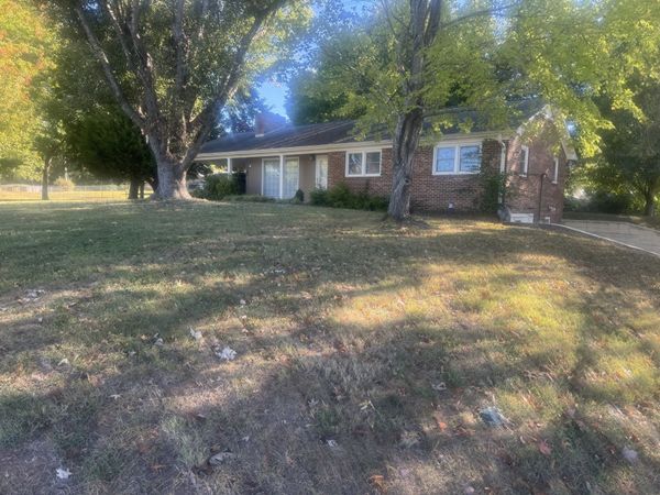 1604 Buffalo Rd , Lawrenceburg, TN 38464