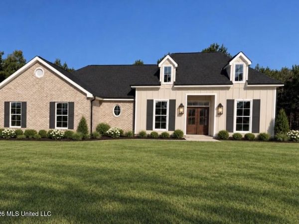 1018 Henry Lee Dr, McComb, MS 39648
