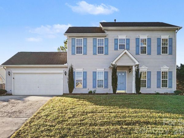 1009 Sandy Point Drive SW, Concord, NC 28025