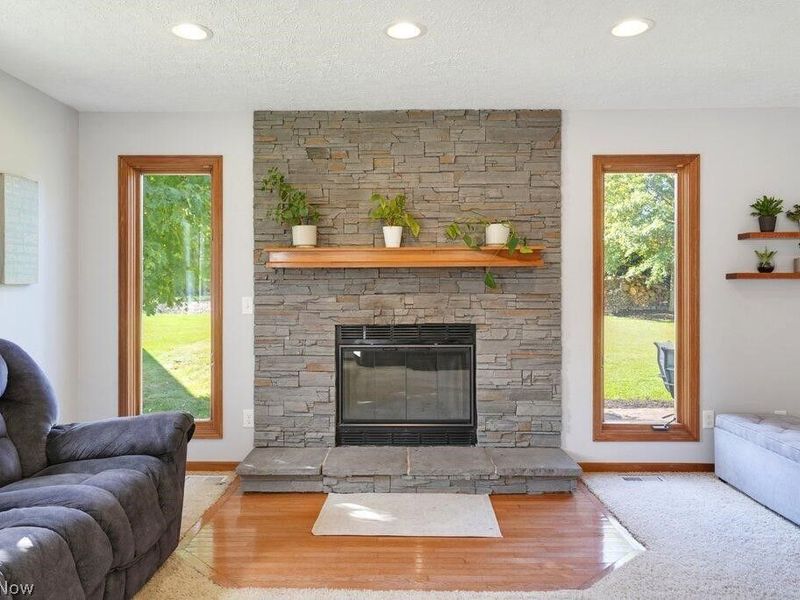 1214 Shady Lakes Drive, Kent, OH 44240 Photo 12