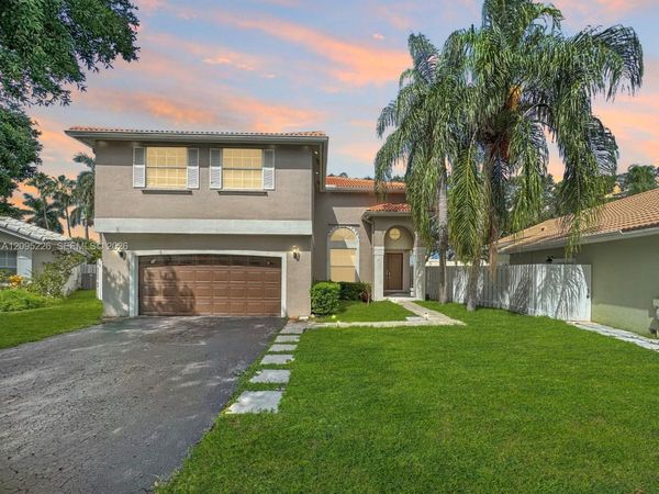 1015 NW 125th Ter , Sunrise, FL 33323