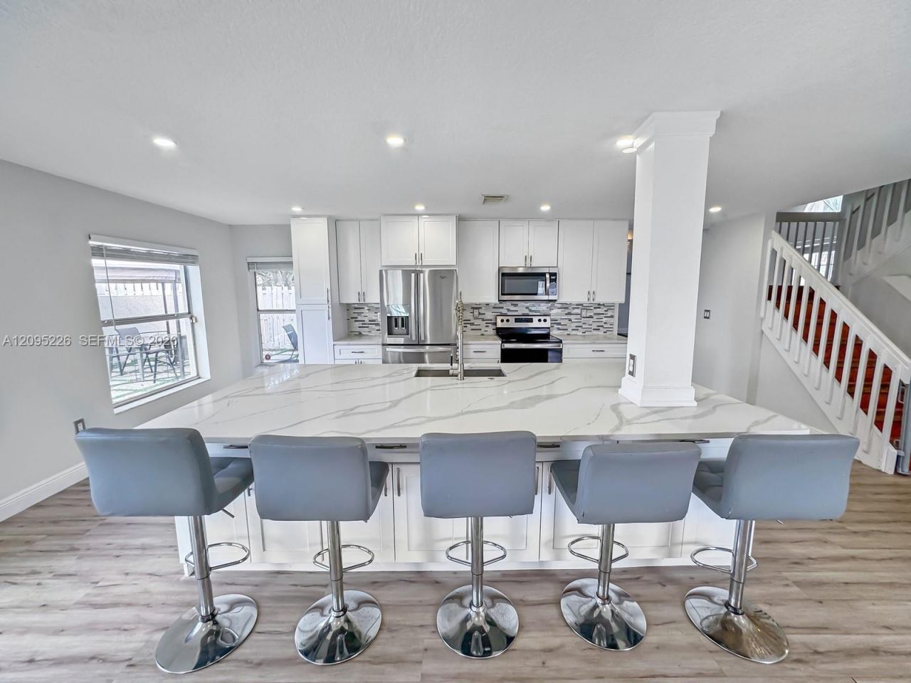 1015 NW 125th Ter , Sunrise, FL 33323 Photo