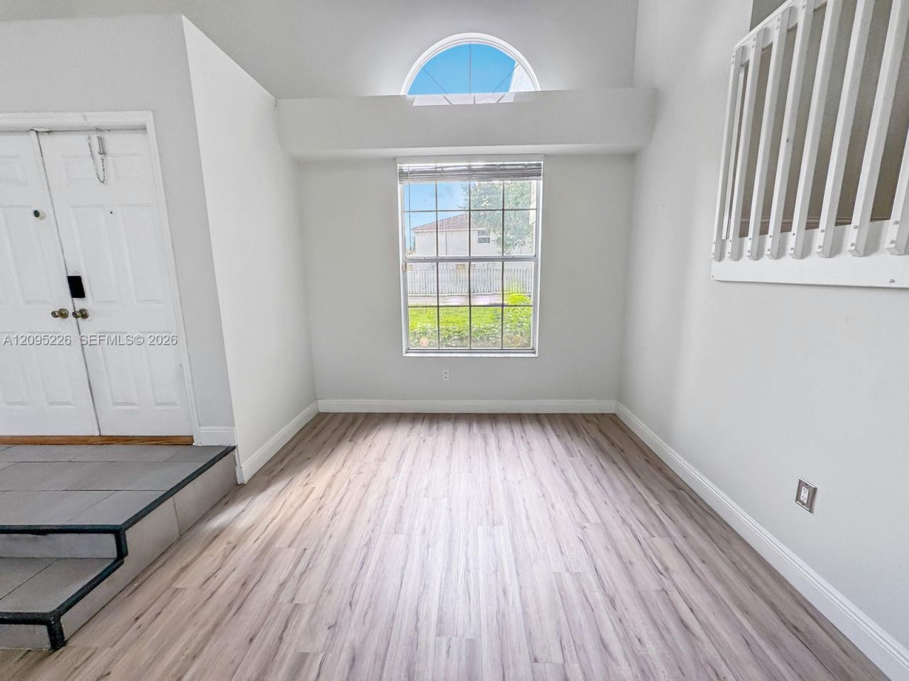 1015 NW 125th Ter , Sunrise, FL 33323 Photo