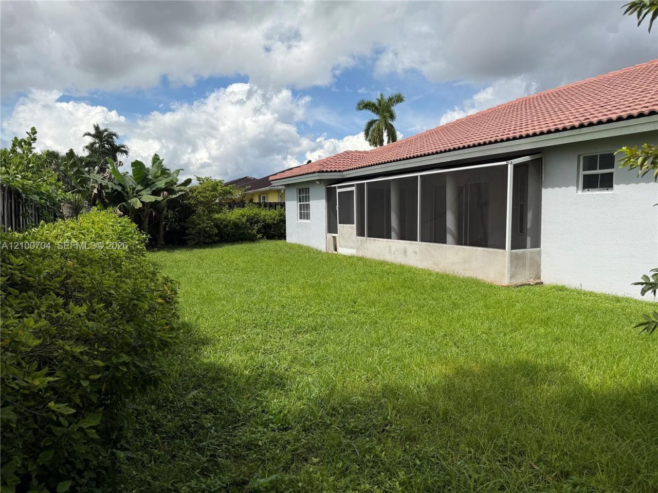 15244 SW 171st St, Miami, FL 33187 Photo