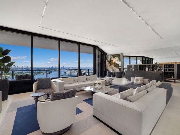 1000 Biscayne Blvd , Unit 3302, Miami, FL 33132