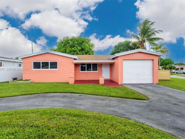 7612 Plantation Blvd , Miramar, FL 33023