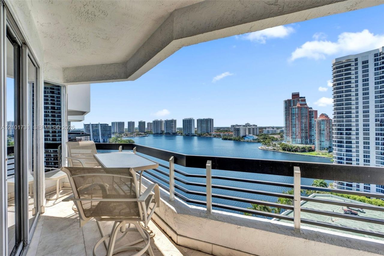3600 Mystic Pointe Dr , Unit PH3, Aventura, FL 33180 Photo