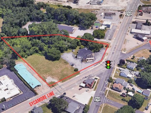 1674 Sycamore Line, Sandusky, OH 44870