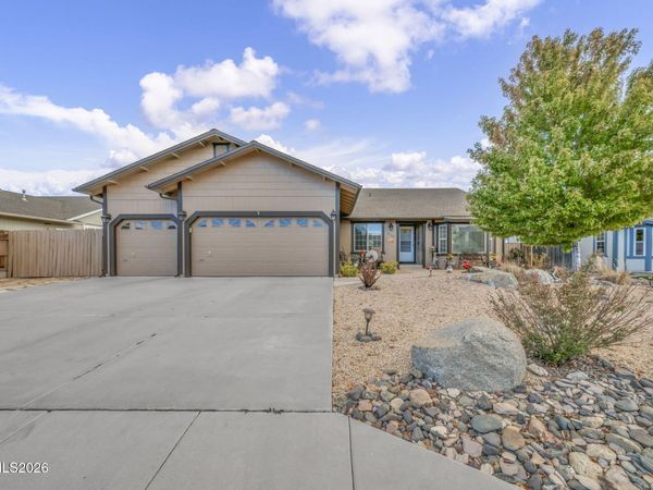 2160 Lenticular Drive, Sparks, NV 89441
