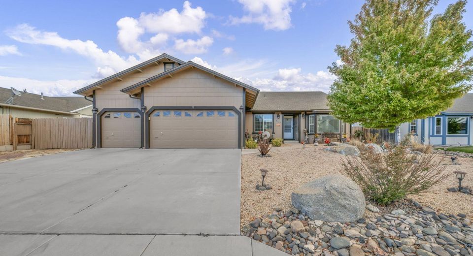 2160 Lenticular Drive, Sparks, NV 89441 Photo