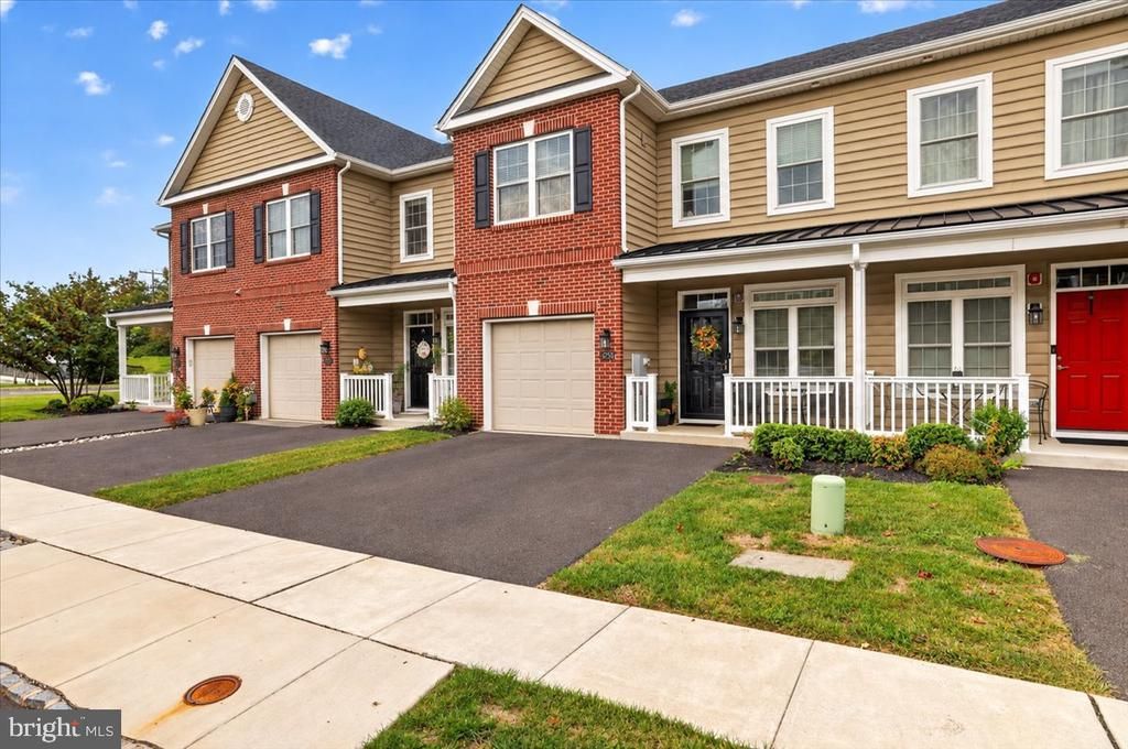 16789 RIVER VIEW CIRCLE, BRISTOL, PA 19007