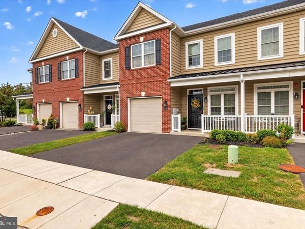 16789 RIVER VIEW CIRCLE, BRISTOL, PA 19007