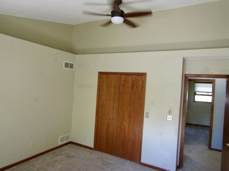 321 Kelly Way, Bellefontaine, OH 43311 Photo 16