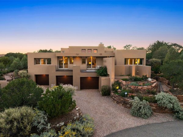 1605 City Lights, Santa Fe, NM 87507