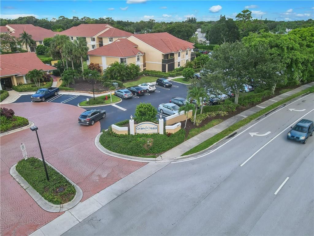 5681 Riverside Drive, Unit 101A6, Coral Springs, FL 33067 Photo