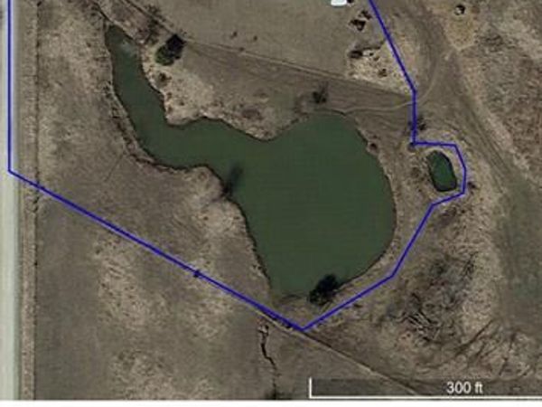 23058 160th Street, Altamont, MO 64620