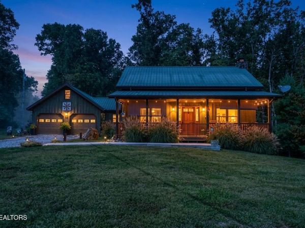 4959 Grave Hill Rd, Oneida, TN 37841