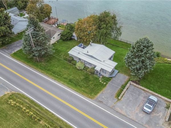 32783 State Route 12e , Cape Vincent, NY 13618