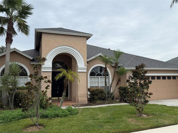 9912 KINGSHYRE WAY , TAMPA, FL 33647