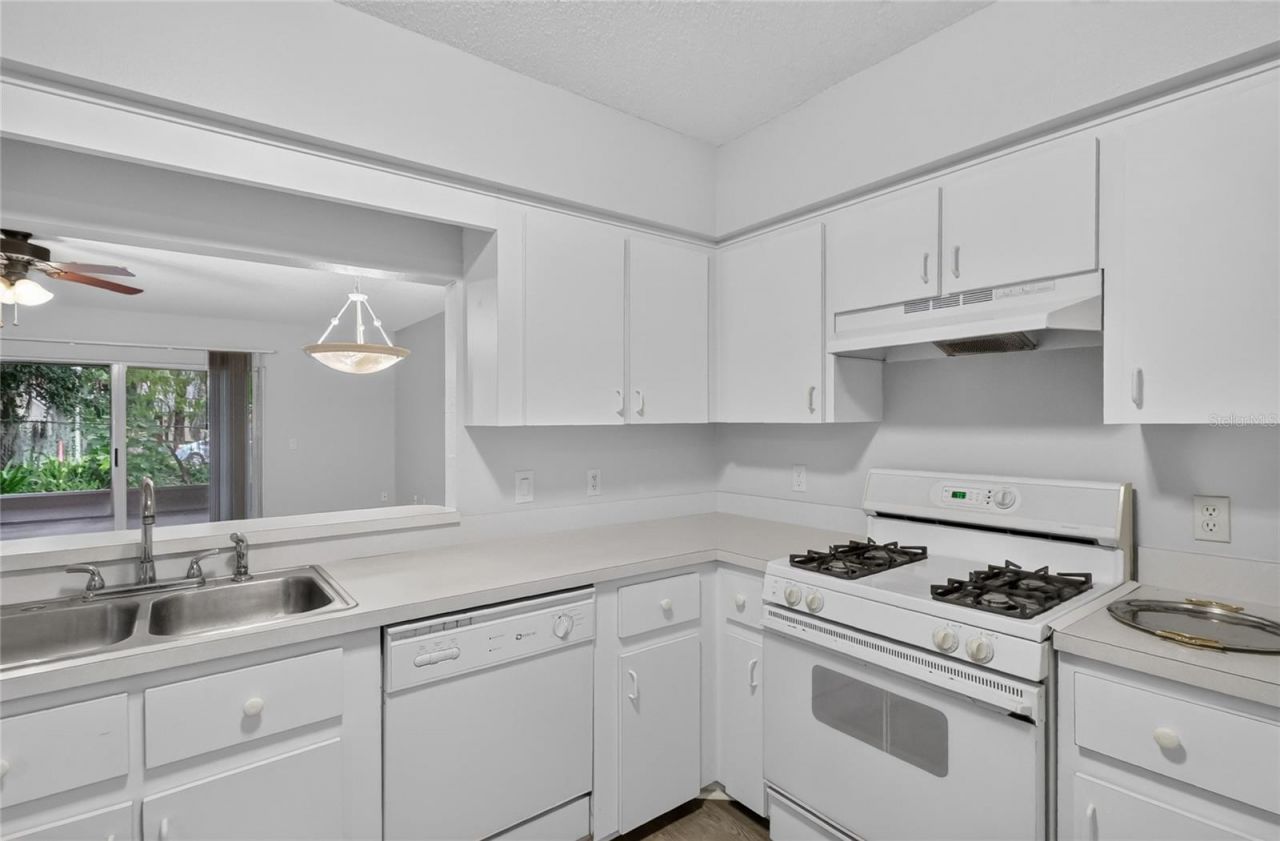 2352 Isle Royale Court Se, Winter Haven, FL 33880 Photo