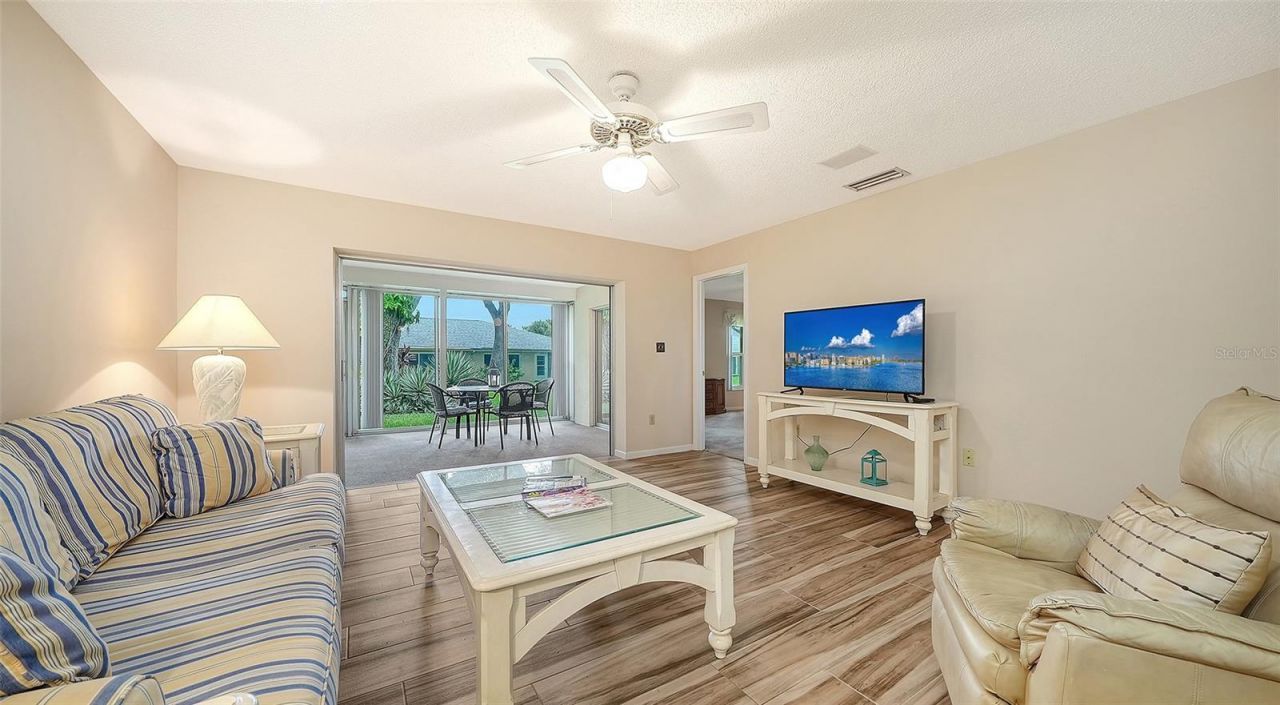 4207 Bowling Green Circle, Sarasota, FL 34233 Photo