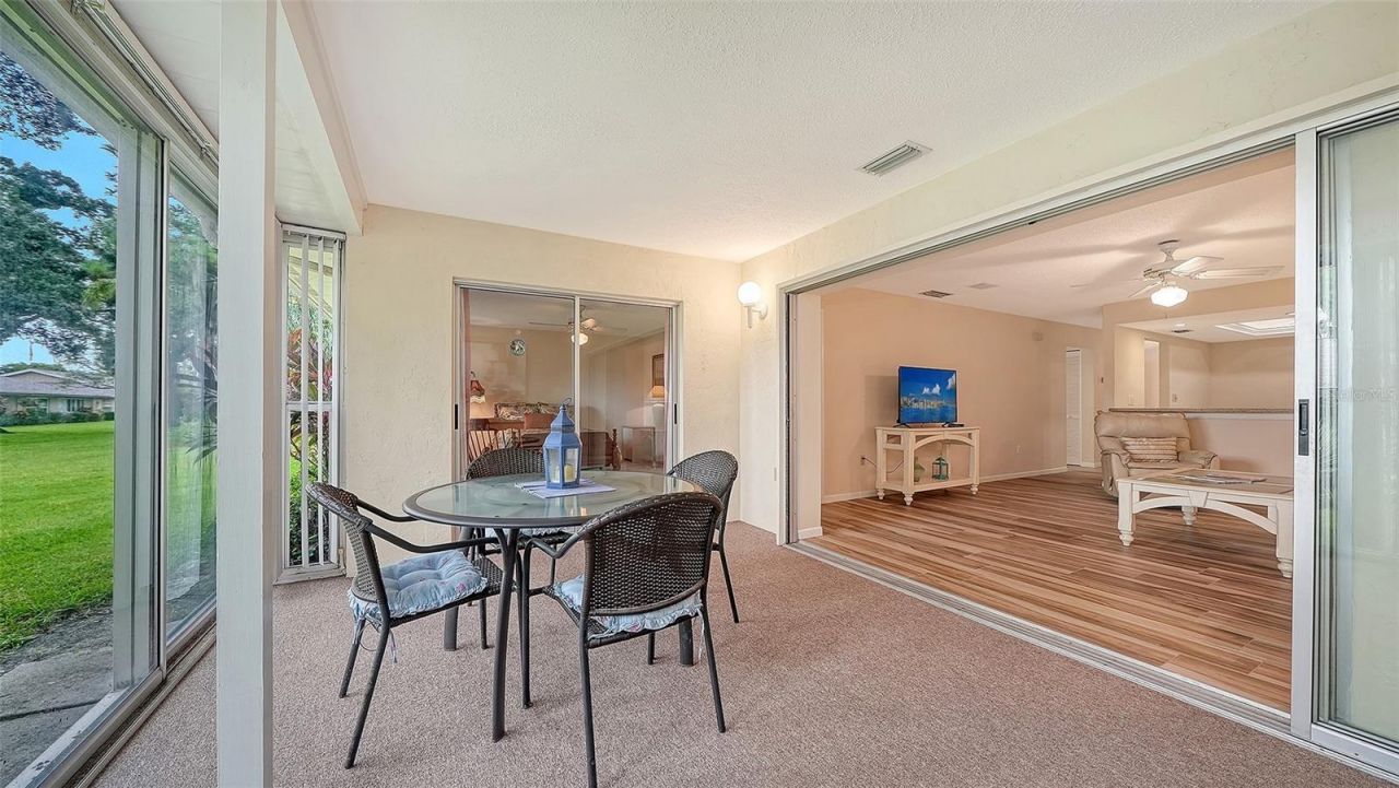 4207 Bowling Green Circle, Sarasota, FL 34233 Photo