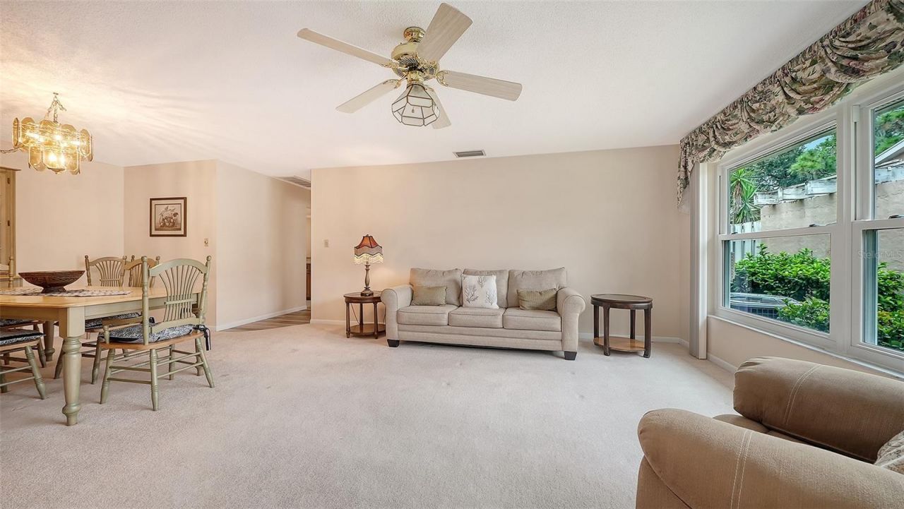 4207 Bowling Green Circle, Sarasota, FL 34233 Photo