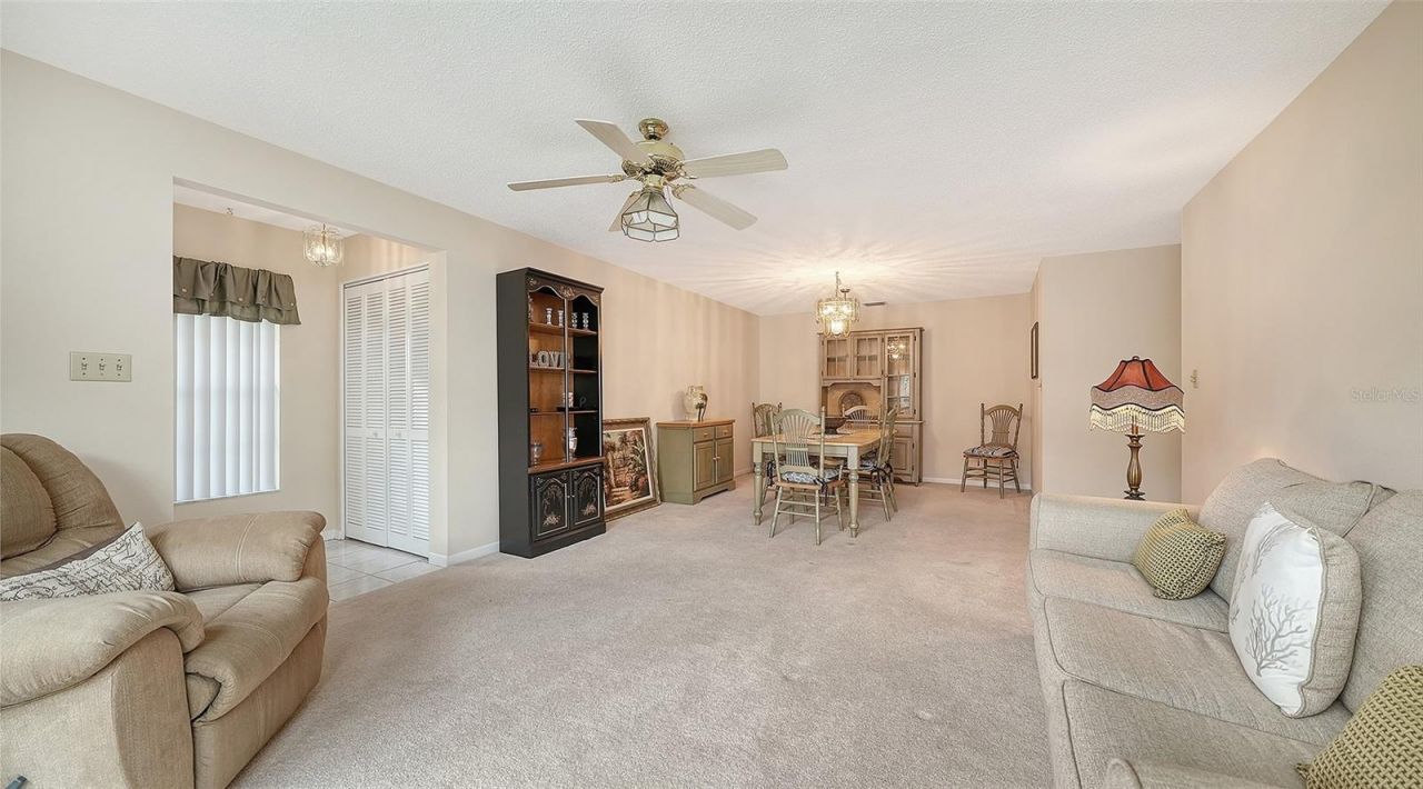 4207 Bowling Green Circle, Sarasota, FL 34233 Photo