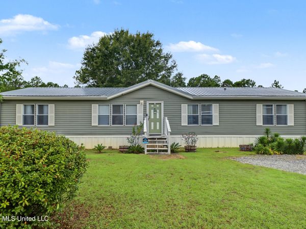 18289 Lesli's Lane, Saucier, MS 39574