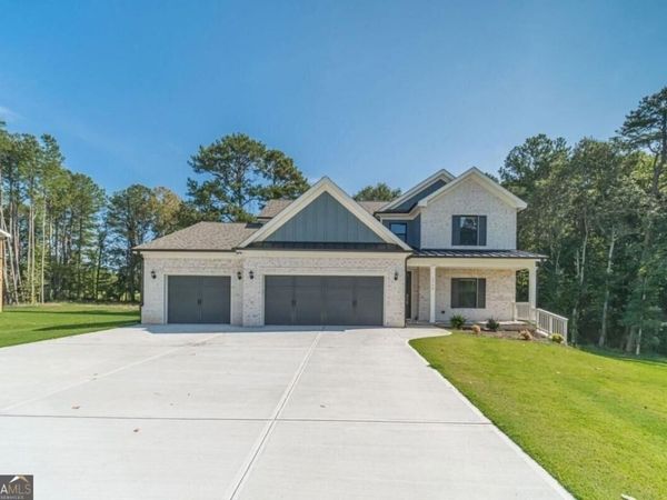 2736 Thomas View Trail, Loganville, GA 30052