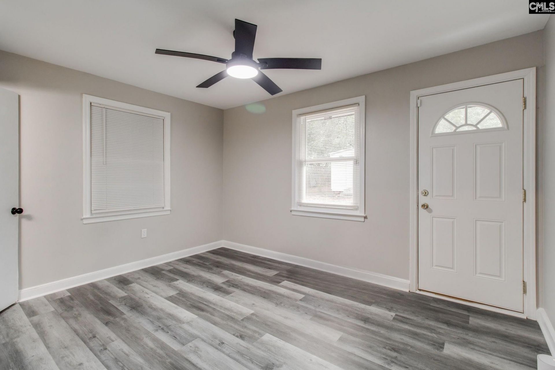 925 Airport Boulevard Photo 13